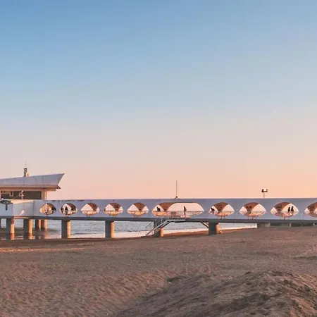 Апартаменты Well-equipped On The Seafront Of Lignano